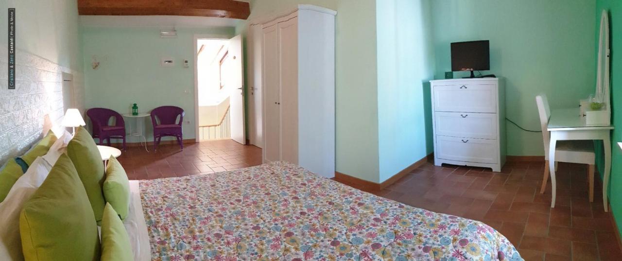 B&B Dimora Paolina Baschi Exterior foto