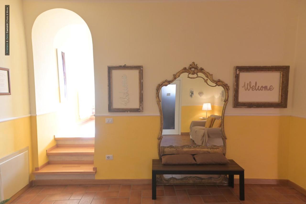 B&B Dimora Paolina Baschi Exterior foto