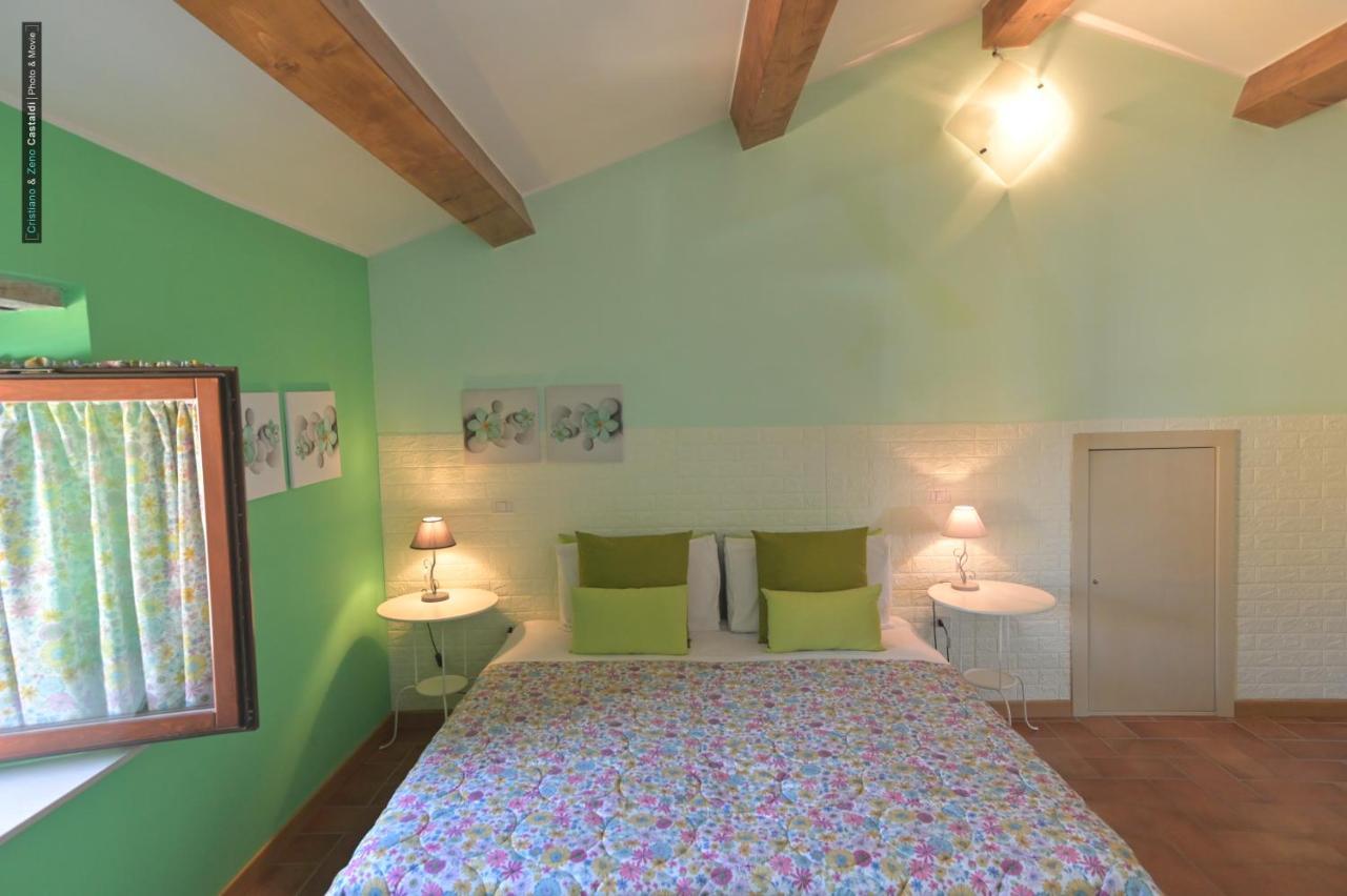 B&B Dimora Paolina Baschi Exterior foto
